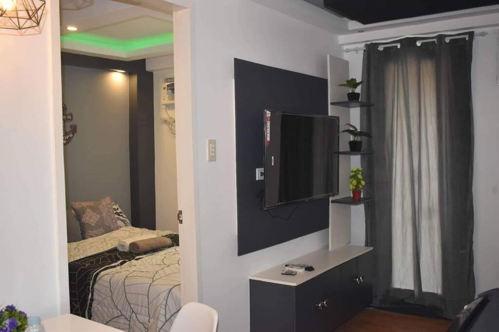 Ar02 1bedroom Unit With Free Pool, Hbo, Netflix & Wifi Davao